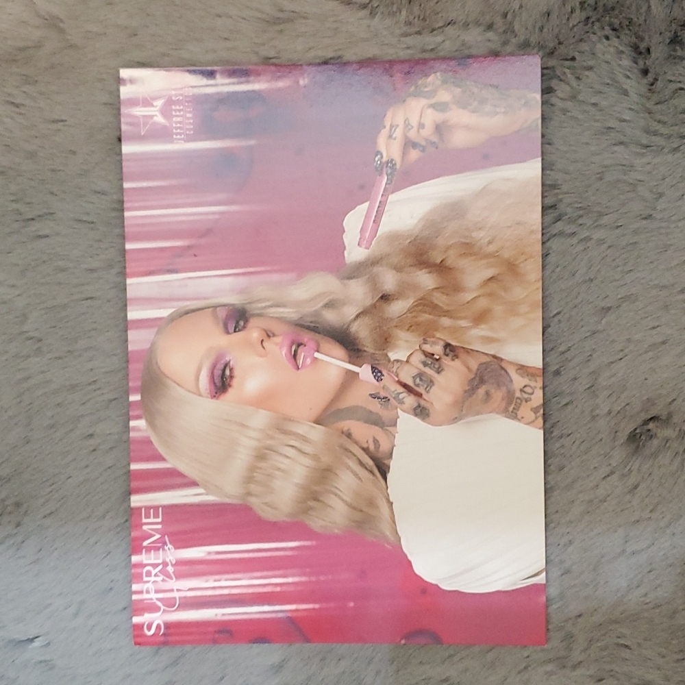 Jeffree Star Supreme gloss postcard
